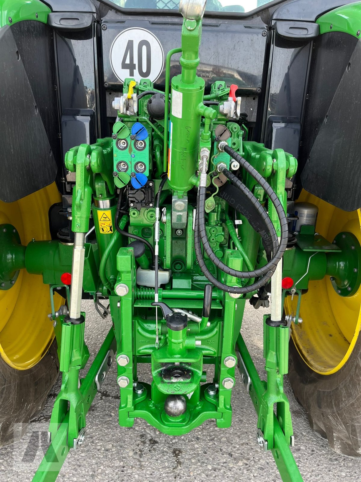 Traktor of the type John Deere 6100M, Gebrauchtmaschine in Antdorf (Picture 11)