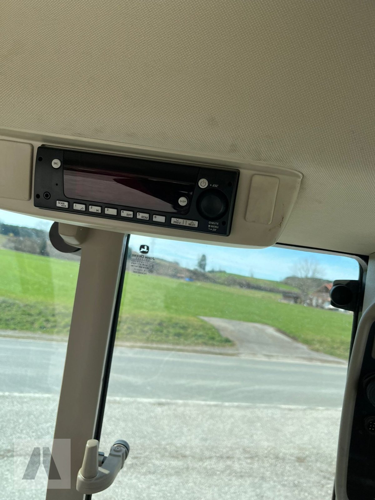 Traktor of the type John Deere 6100M, Gebrauchtmaschine in Antdorf (Picture 16)