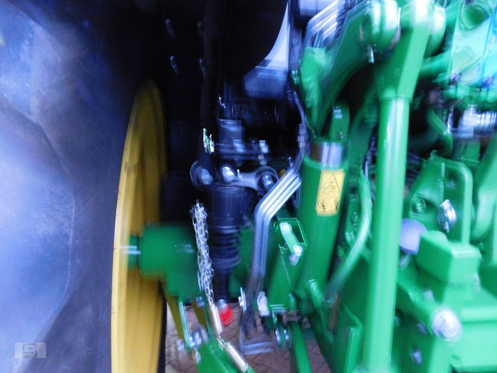 Traktor a típus John Deere 6100M, Gebrauchtmaschine ekkor: Gross-Bieberau (Kép 17)