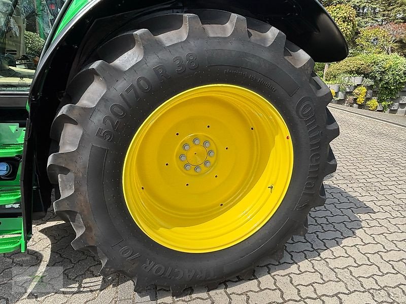 Traktor типа John Deere 6100M, Gebrauchtmaschine в Rubenow OT Groß Ernsthof (Фотография 9)