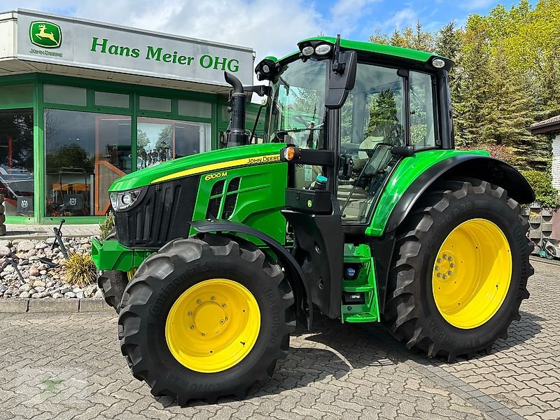 Traktor типа John Deere 6100M, Gebrauchtmaschine в Rubenow OT Groß Ernsthof