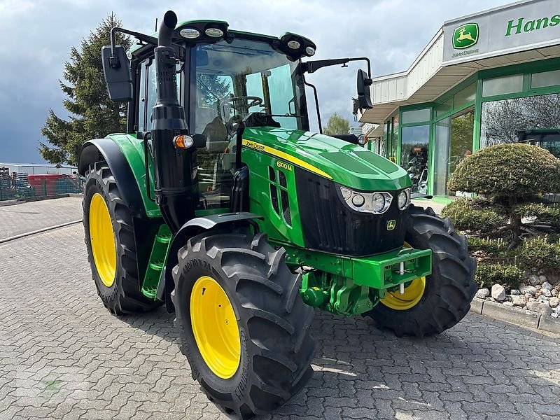 Traktor типа John Deere 6100M, Gebrauchtmaschine в Rubenow OT Groß Ernsthof (Фотография 4)