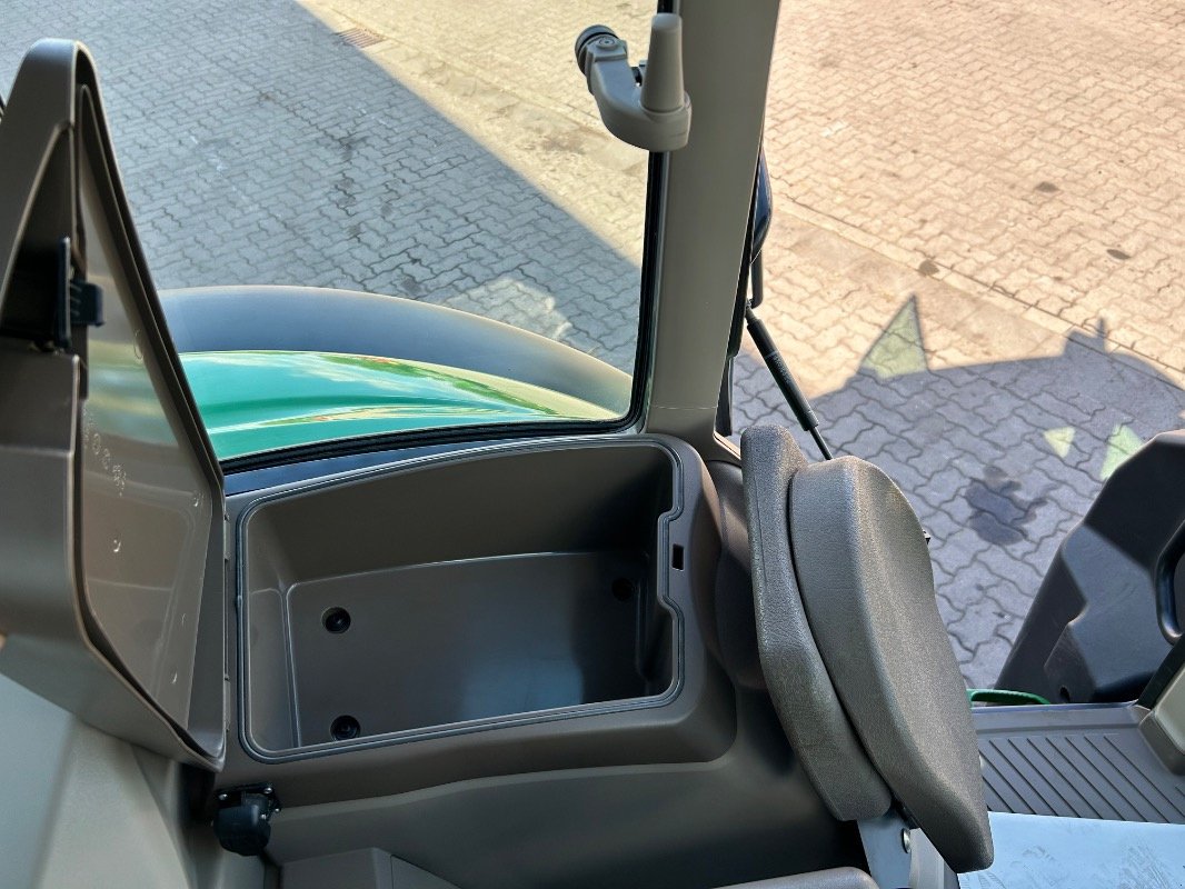 Traktor del tipo John Deere 6100M, Gebrauchtmaschine In Sittensen (Immagine 16)