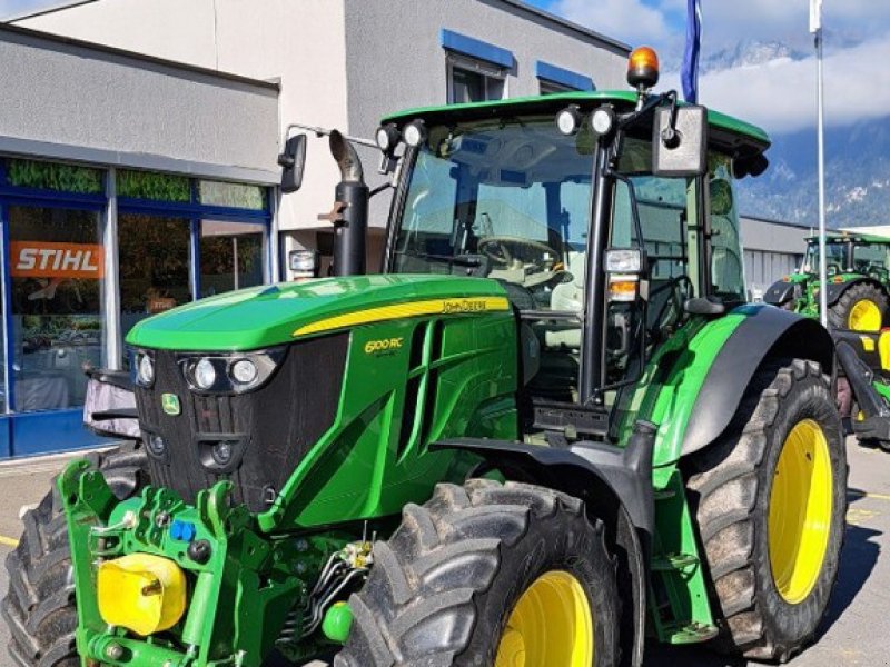 Traktor типа John Deere 6100RC, Gebrauchtmaschine в Landquart (Фотография 1)