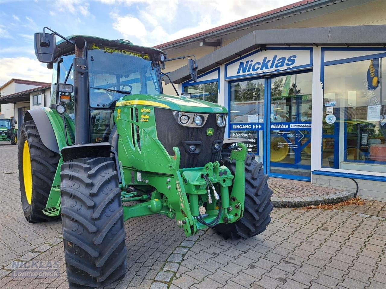 Traktor des Typs John Deere 6100RC, Gebrauchtmaschine in Schirradorf (Bild 1)
