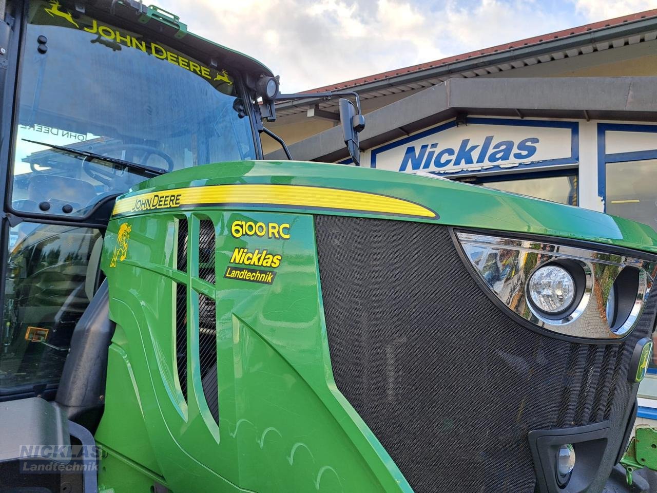 Traktor des Typs John Deere 6100RC, Gebrauchtmaschine in Schirradorf (Bild 11)