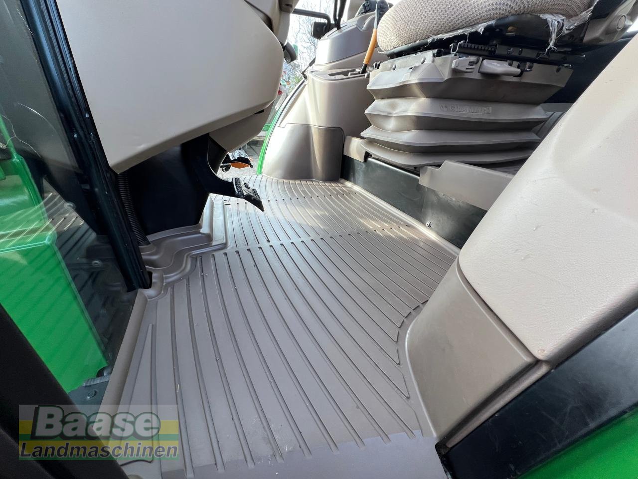 Traktor типа John Deere 6105 MC PowrQuad, Gebrauchtmaschine в Holthof (Фотография 14)