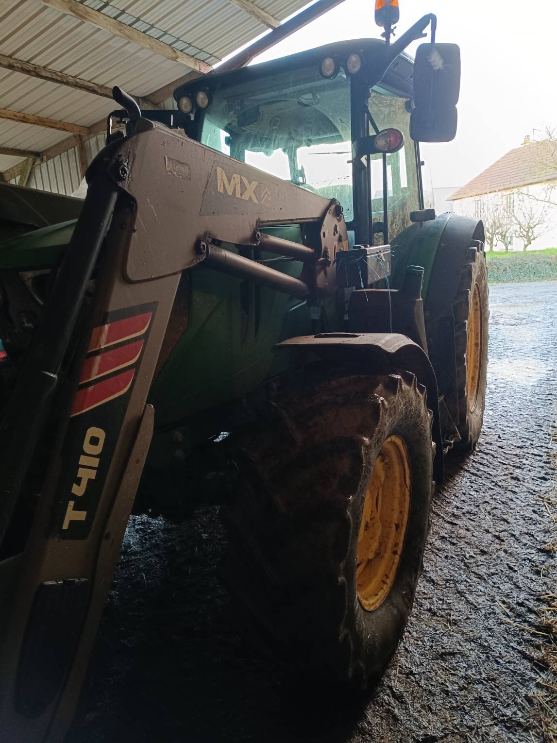 Traktor typu John Deere 6105 mc, Gebrauchtmaschine v Le Horps (Obrázek 5)
