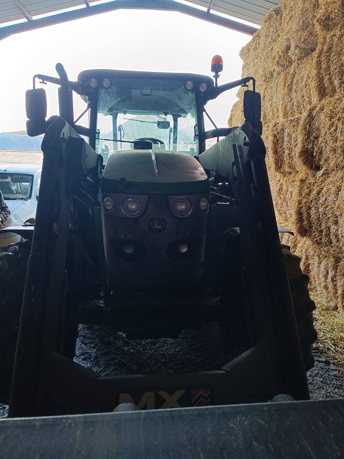 Traktor typu John Deere 6105 mc, Gebrauchtmaschine w Le Horps (Zdjęcie 5)