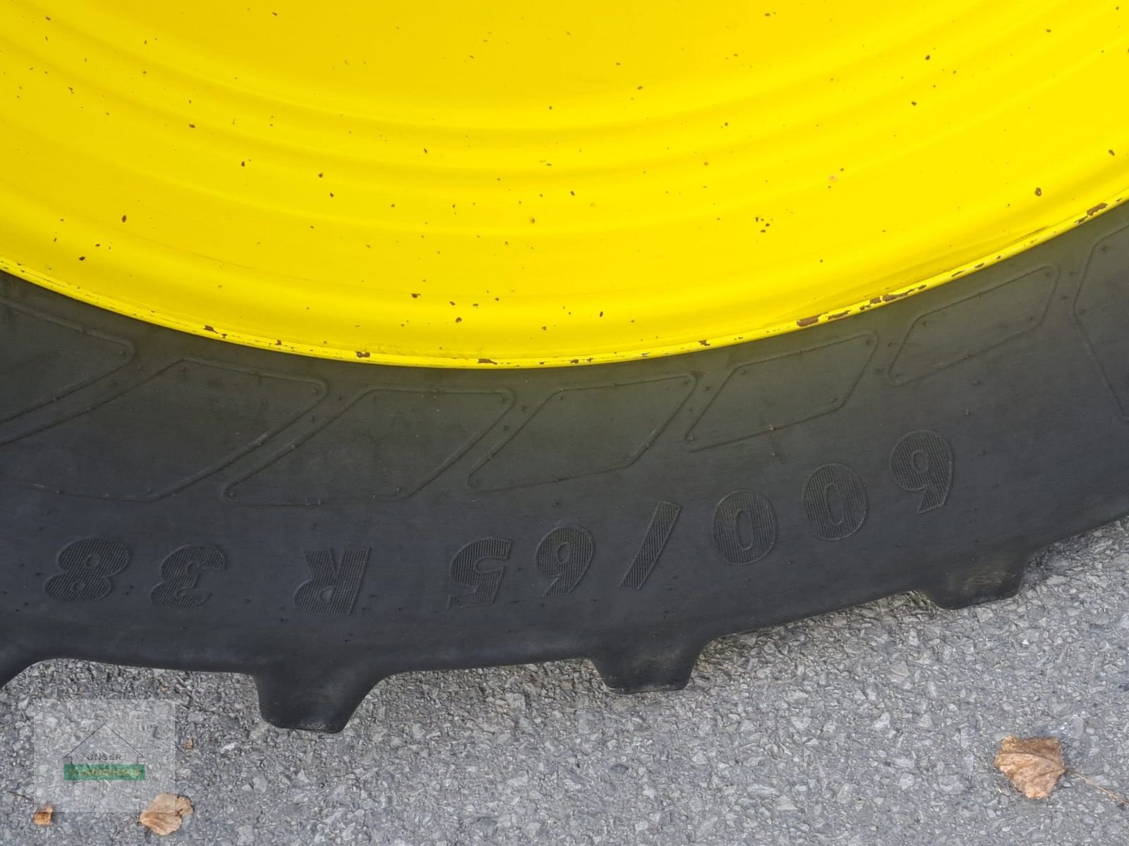 Traktor типа John Deere 6105R, Gebrauchtmaschine в Schlitters (Фотография 3)