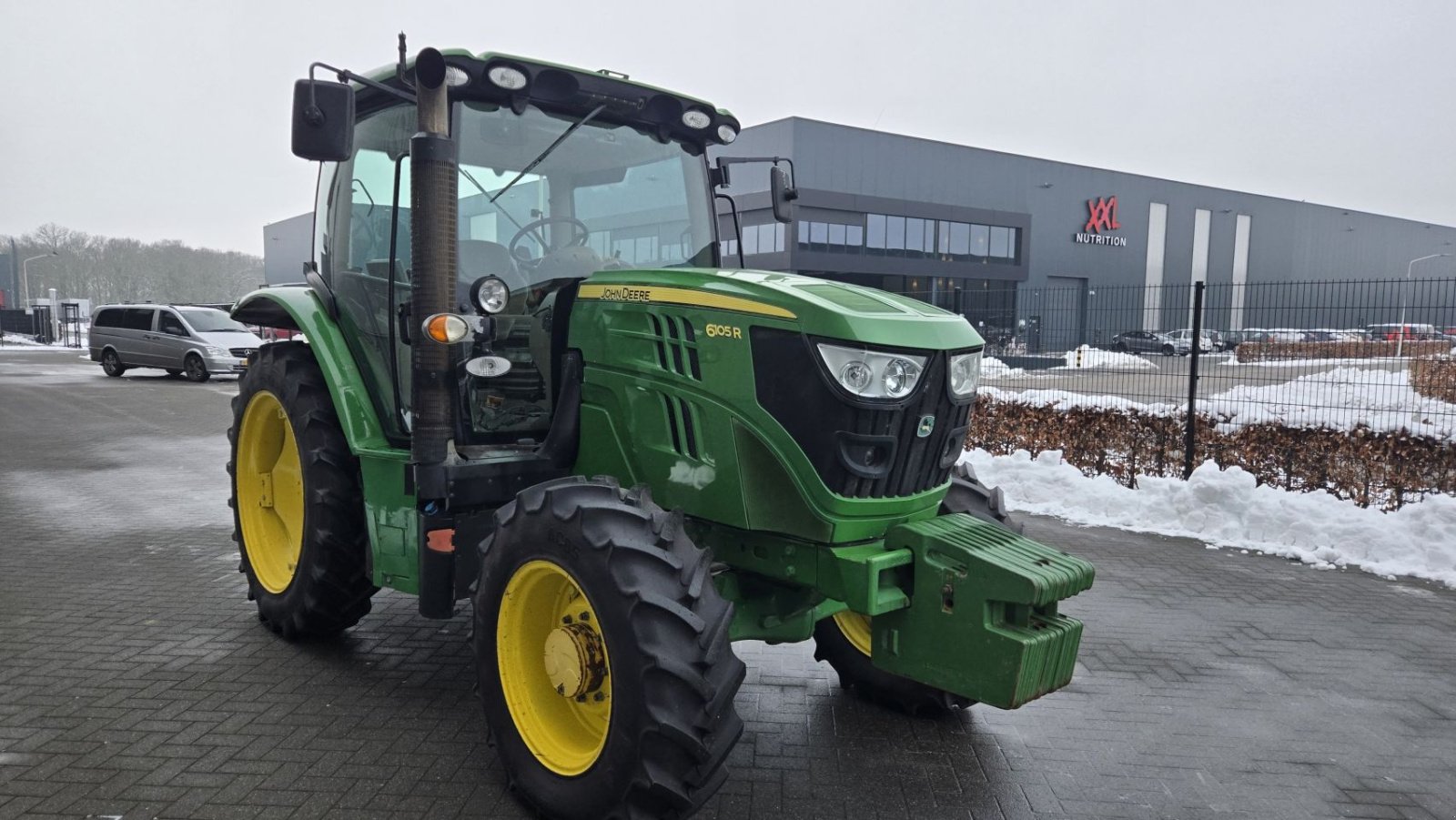 Traktor du type John Deere 6105R, Gebrauchtmaschine en Deurne (Photo 8)