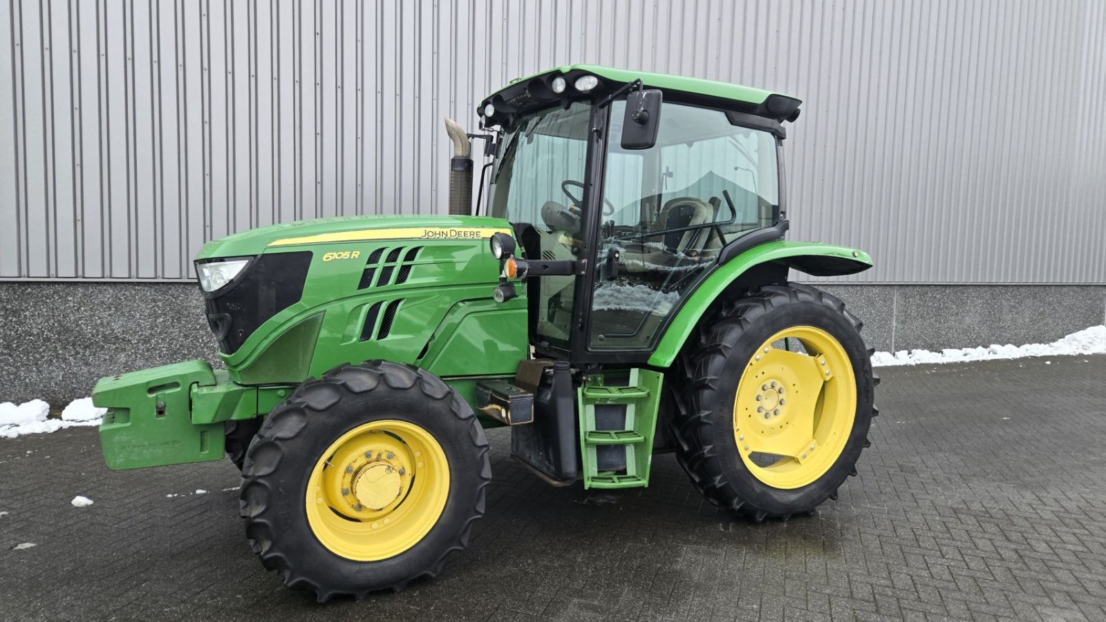 Traktor du type John Deere 6105R, Gebrauchtmaschine en Deurne (Photo 1)