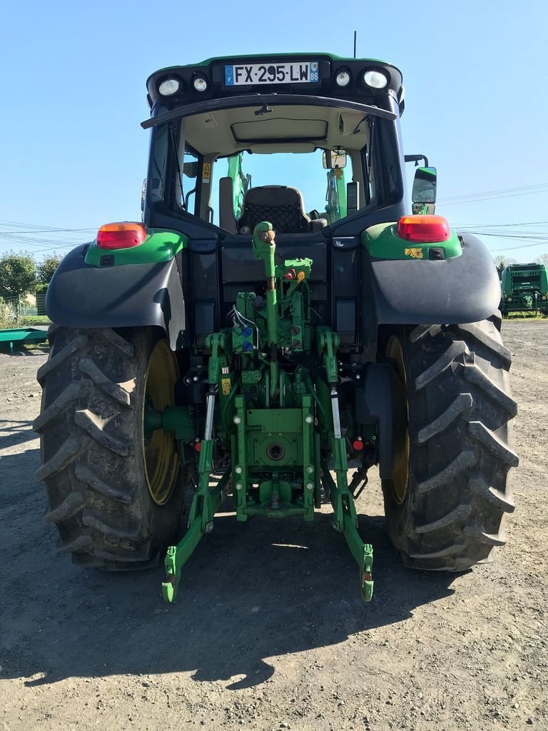 Traktor tipa John Deere 6110 M AUTOPOWER, Gebrauchtmaschine u UZERCHE (Slika 5)