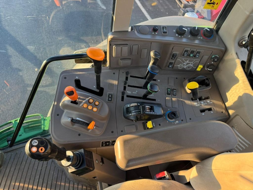 Traktor типа John Deere 6110 M COMMAND QUAD +, Gebrauchtmaschine в YTRAC (Фотография 11)