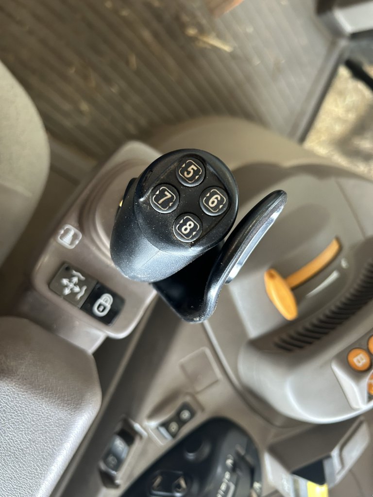 Traktor typu John Deere 6110 M COMMANDQUAD, Gebrauchtmaschine v MEYMAC (Obrázek 8)