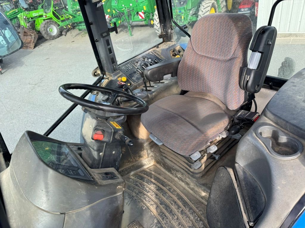 Traktor des Typs John Deere 6110 M POWERQUAD +, Gebrauchtmaschine in GUERET (Bild 8)
