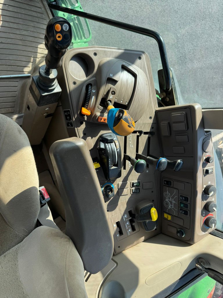 Traktor typu John Deere 6110 M POWERQUAD PLUS, Gebrauchtmaschine v YTRAC (Obrázek 10)