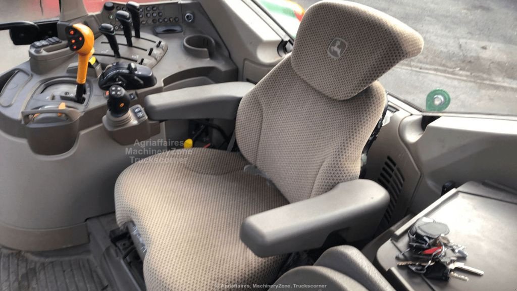 Traktor typu John Deere 6110 M, Gebrauchtmaschine v azerailles (Obrázek 8)