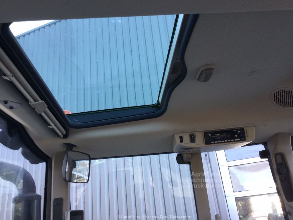 Traktor typu John Deere 6110 M, Gebrauchtmaschine v azerailles (Obrázek 10)