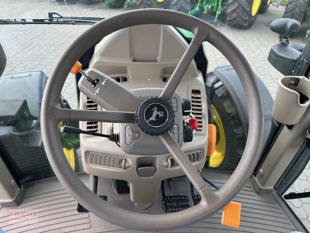 Traktor des Typs John Deere 6110 M, Gebrauchtmaschine in Bockel - Gyhum (Bild 16)