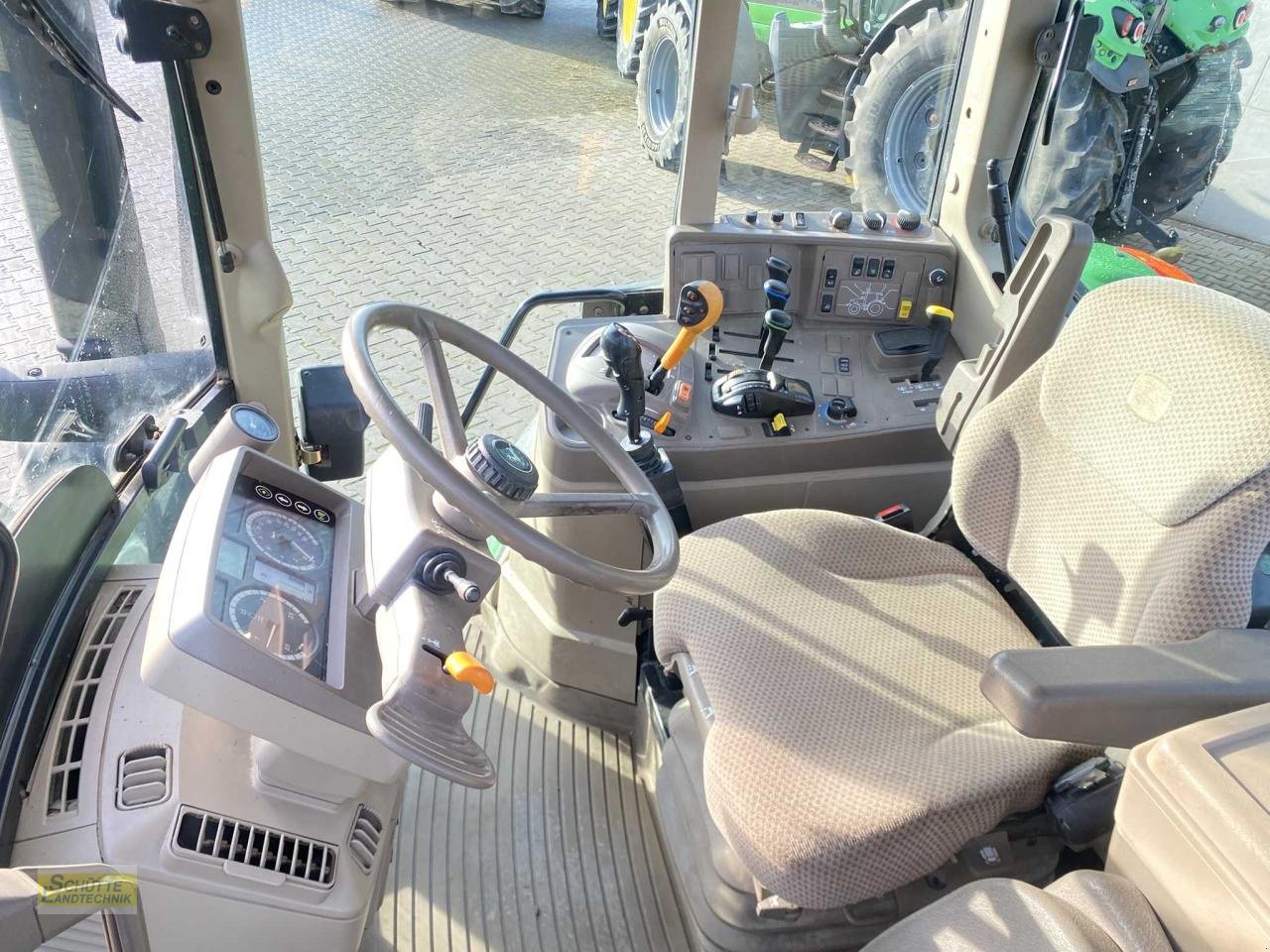 Traktor del tipo John Deere 6110 M, Gebrauchtmaschine In Marsberg-Giershagen (Immagine 9)