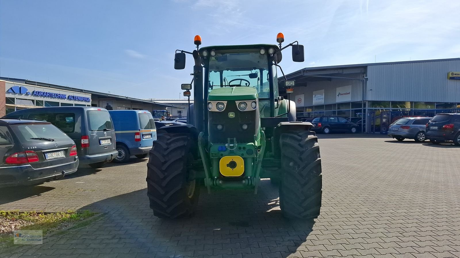 Traktor typu John Deere 6110 MC Powerquad-Plus 24/24 Getriebe, Gebrauchtmaschine v Altenberge (Obrázek 3)
