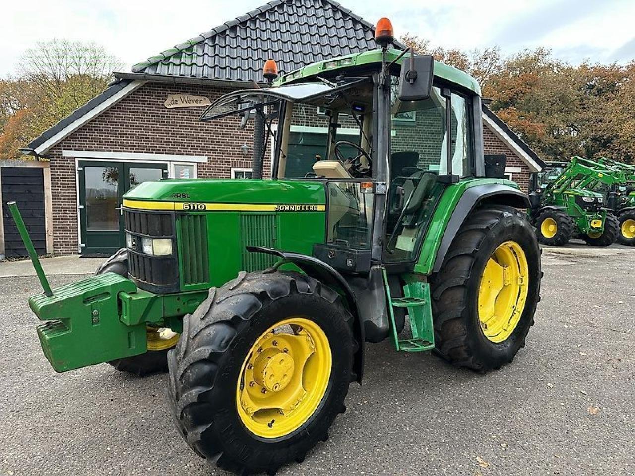 Traktor tipa John Deere 6110 premium pq, Gebrauchtmaschine u PS LEMELE (Slika 1)