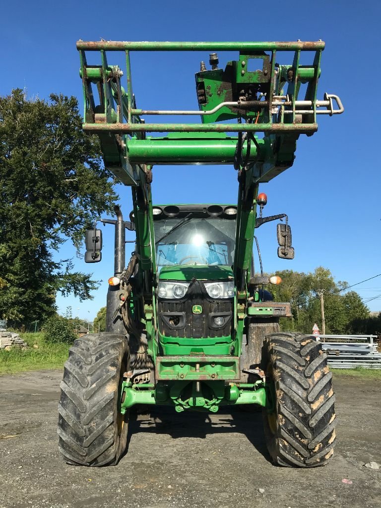 Traktor Türe ait John Deere 6110 R POWERQUAD +, Gebrauchtmaschine içinde BELLAC (resim 7)