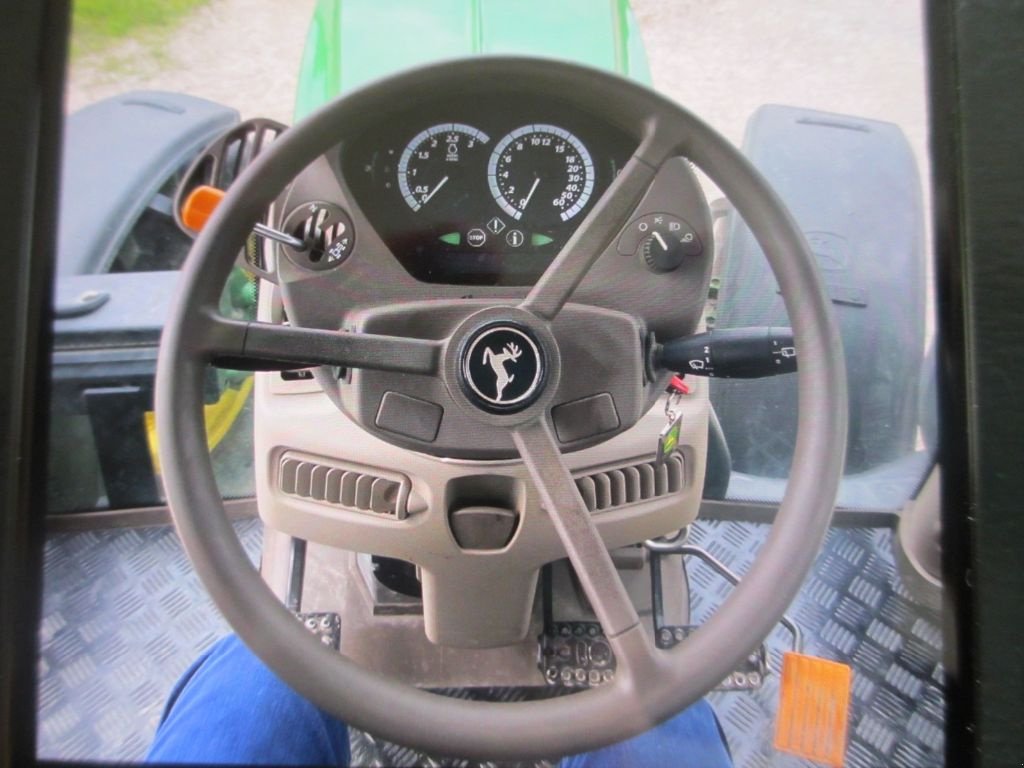 Traktor a típus John Deere 6110 R premium, Gebrauchtmaschine ekkor: RODEZ (Kép 6)