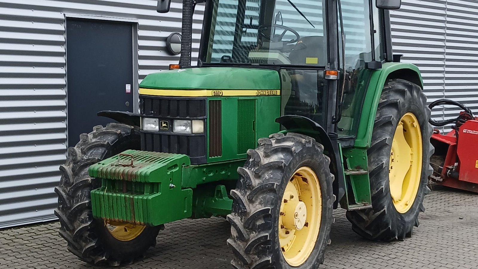 Traktor от тип John Deere 6110, Gebrauchtmaschine в Horsens (Снимка 2)