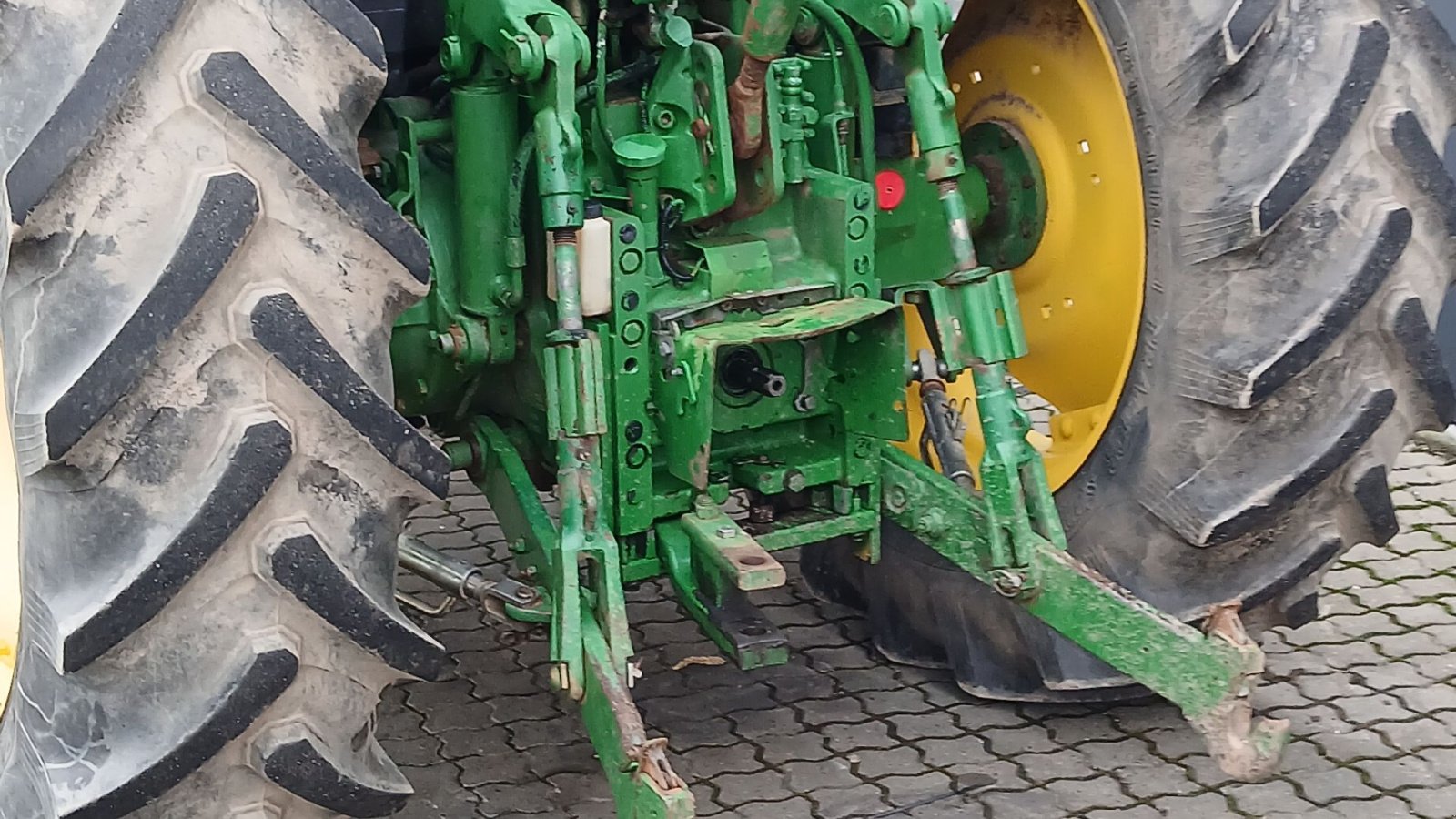 Traktor от тип John Deere 6110, Gebrauchtmaschine в Horsens (Снимка 8)