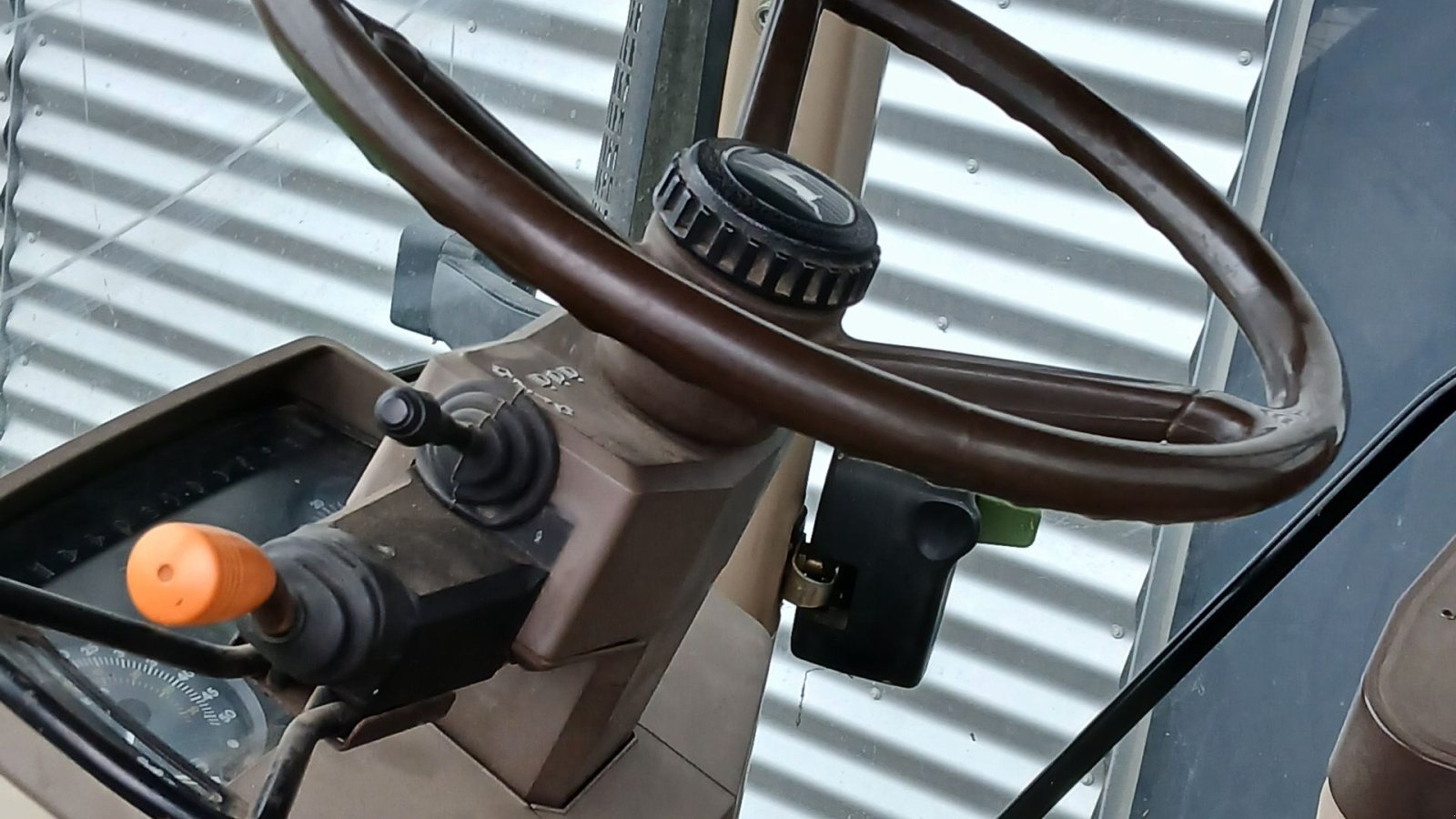 Traktor от тип John Deere 6110, Gebrauchtmaschine в Horsens (Снимка 12)