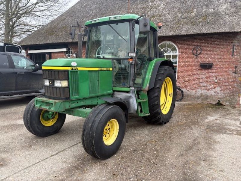Traktor typu John Deere 6110, Gebrauchtmaschine v St. - Jacobiparochie