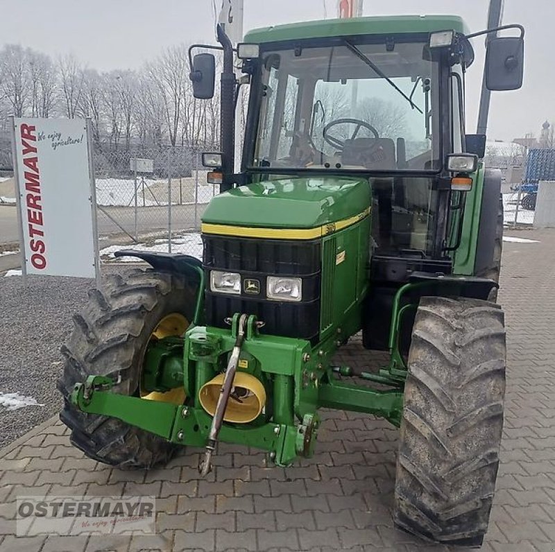 Traktor des Typs John Deere 6110, Gebrauchtmaschine in Rohr i .NB (Bild 1)