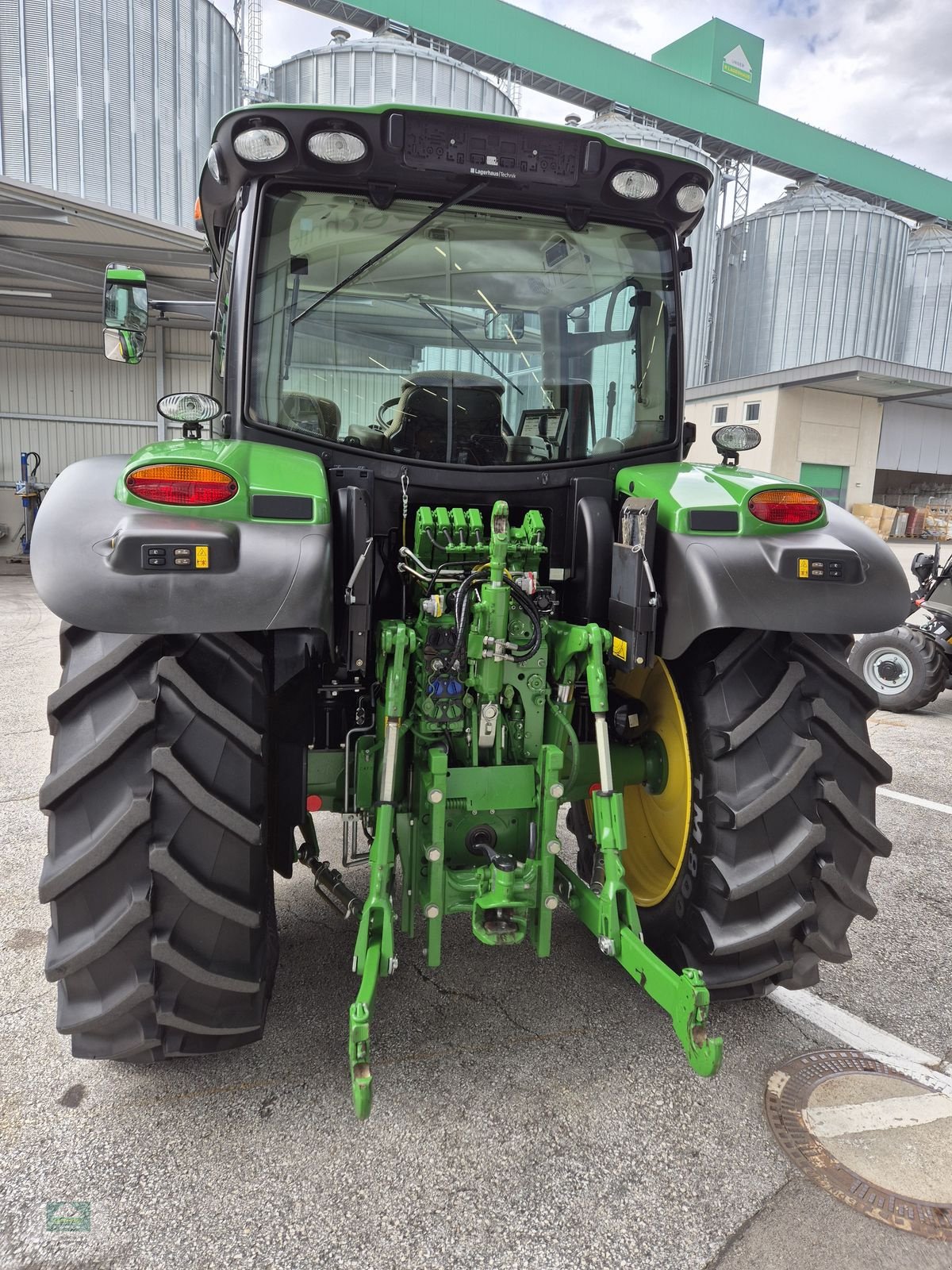Traktor типа John Deere 6110, Gebrauchtmaschine в Klagenfurt (Фотография 13)