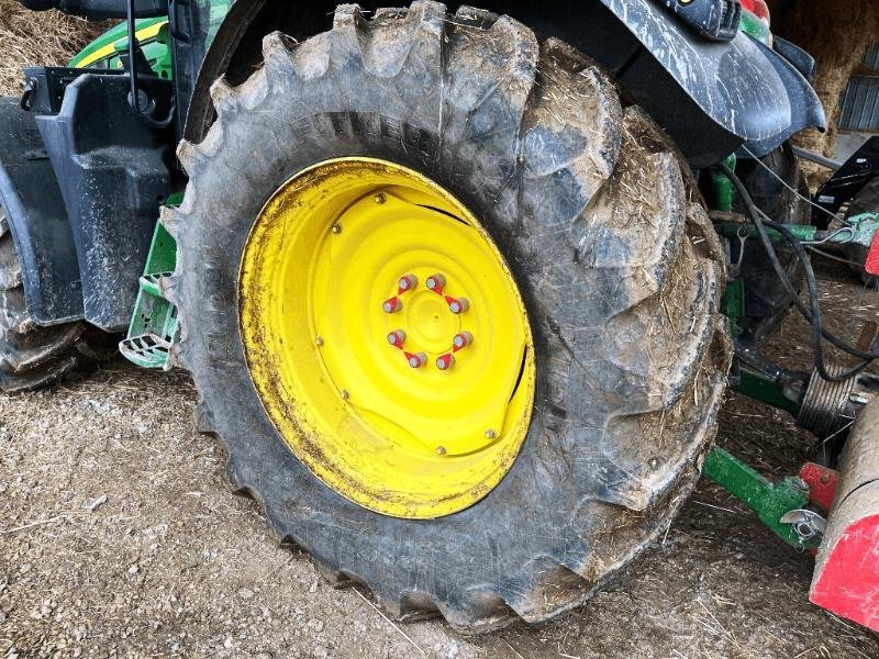 Traktor tipa John Deere 6110M, Gebrauchtmaschine u SAINT-GERMAIN DU PUY (Slika 10)