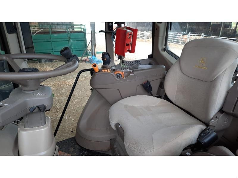 Traktor tipa John Deere 6110M, Gebrauchtmaschine u SAINT-GERMAIN DU PUY (Slika 3)