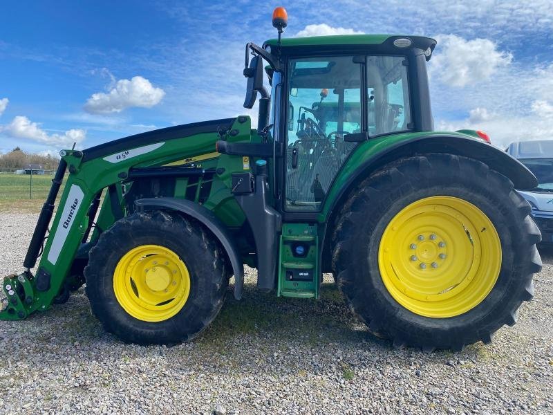 Traktor vrste John Deere 6110M, Gebrauchtmaschine v LE PONT CHRETIEN (Slika 3)