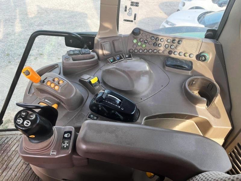 Traktor типа John Deere 6110M, Gebrauchtmaschine в LE PONT CHRETIEN (Фотография 8)
