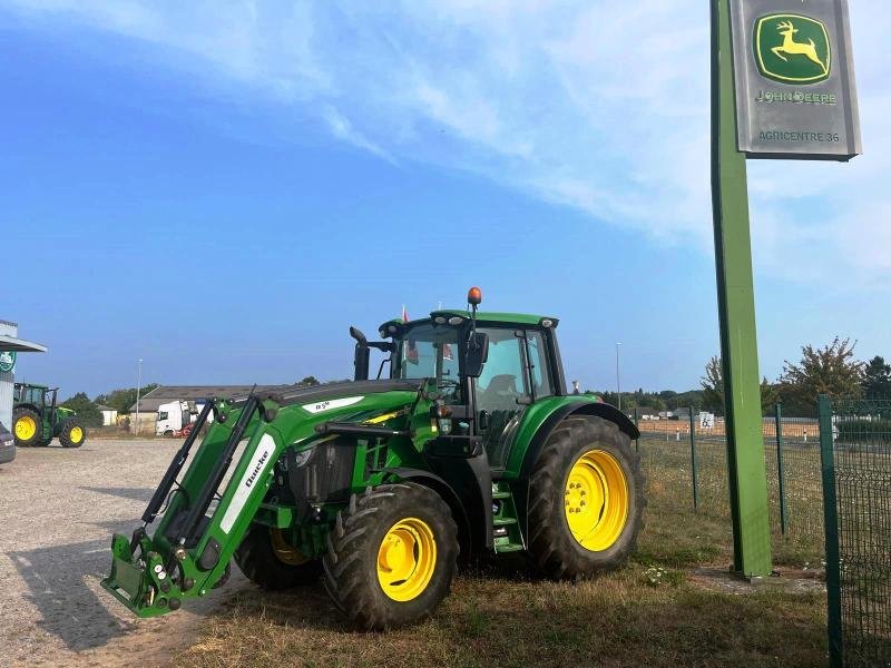 Traktor типа John Deere 6110M, Gebrauchtmaschine в LE PONT CHRETIEN (Фотография 2)
