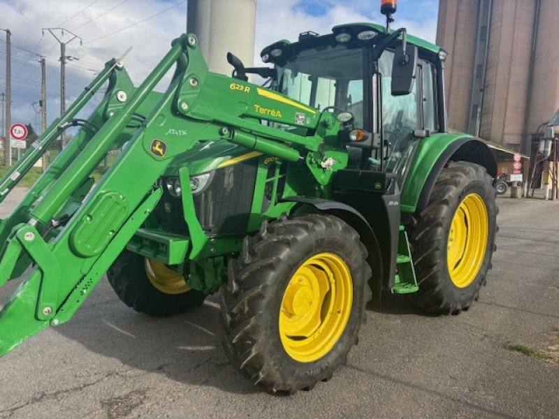 Traktor del tipo John Deere 6110M, Gebrauchtmaschine en MONTIGNY LE ROI