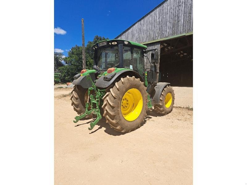 Traktor typu John Deere 6110M, Gebrauchtmaschine w SAINT GENEST D'AMBIERE (Zdjęcie 4)