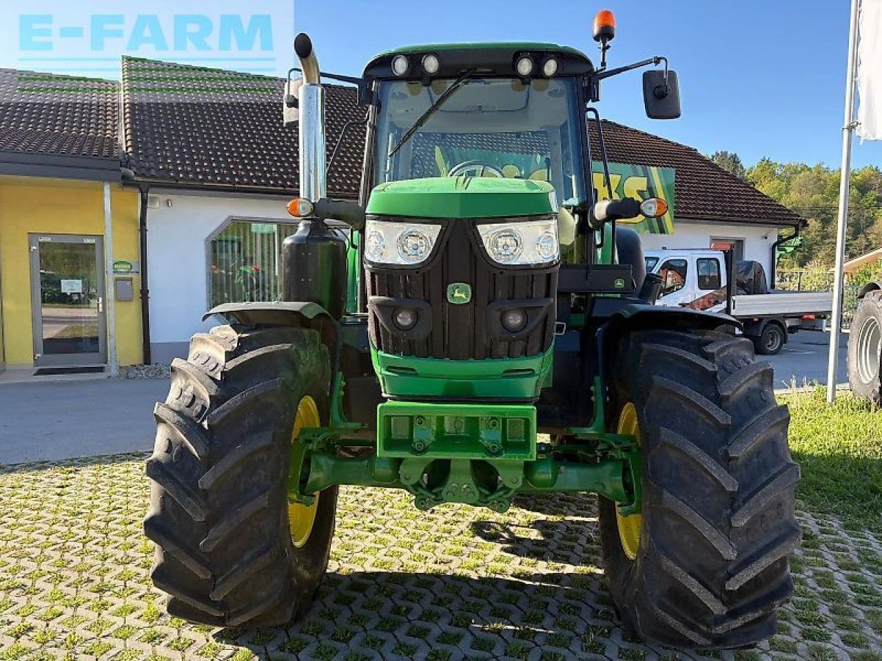Traktor vrste John Deere 6110m, Gebrauchtmaschine v GROBELNO (Slika 2)