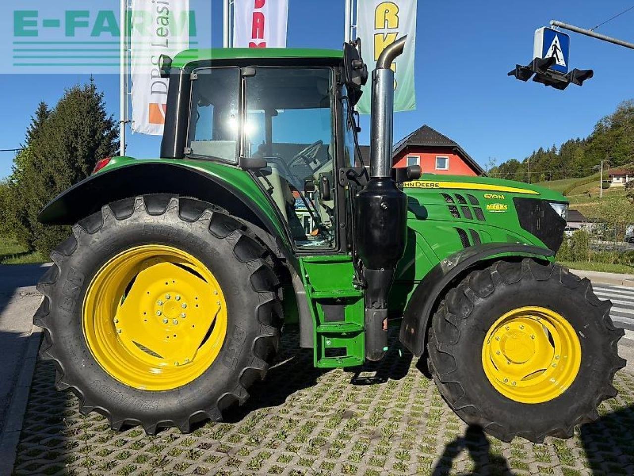 Traktor vrste John Deere 6110m, Gebrauchtmaschine v GROBELNO (Slika 4)