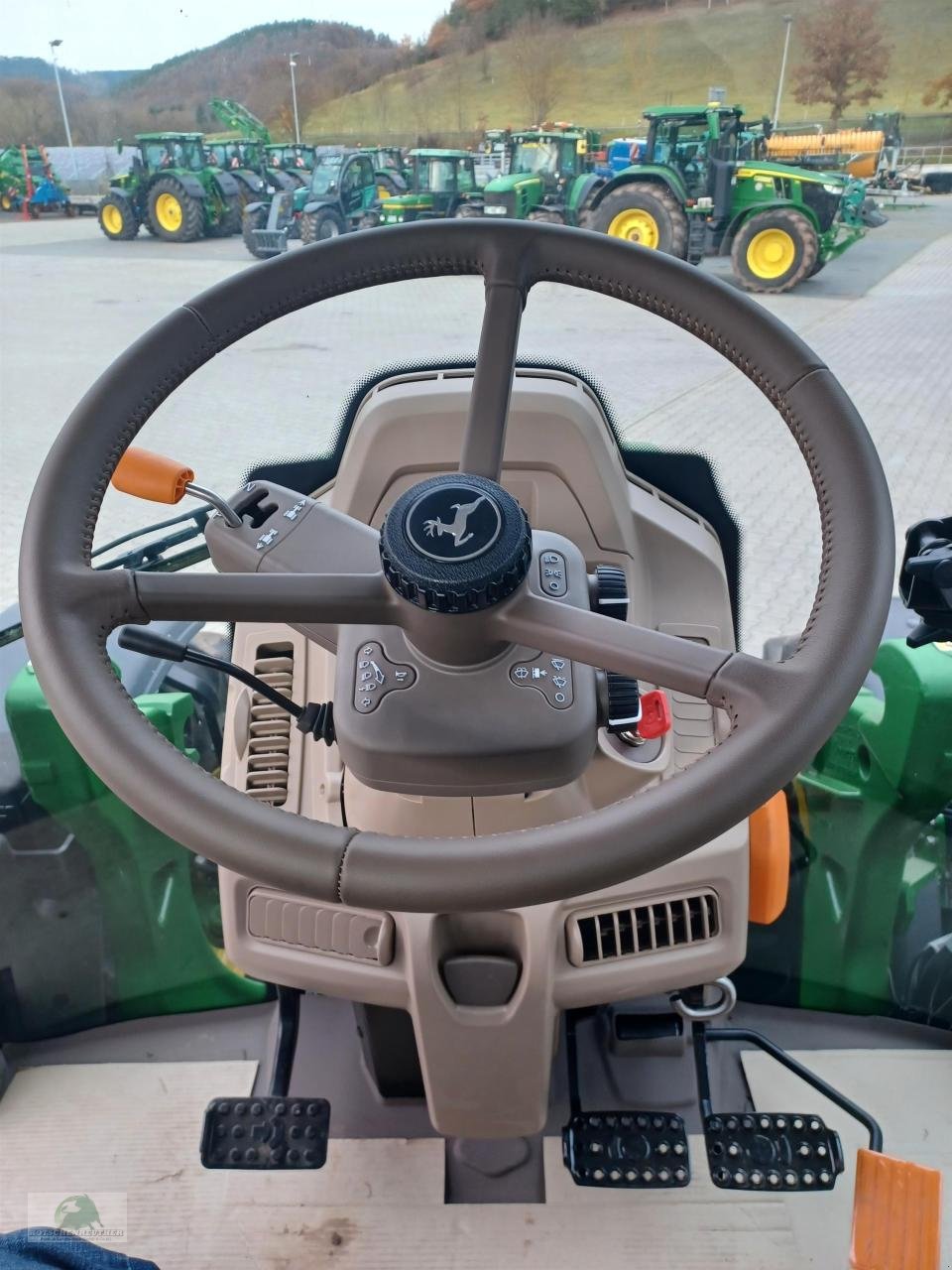 Traktor des Typs John Deere 6110M, Neumaschine in Teichröda (Bild 13)