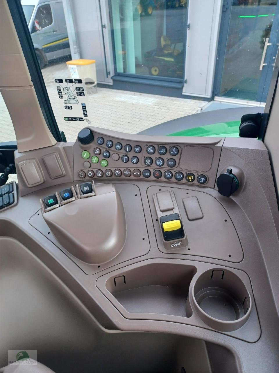 Traktor des Typs John Deere 6110M, Neumaschine in Teichröda (Bild 16)