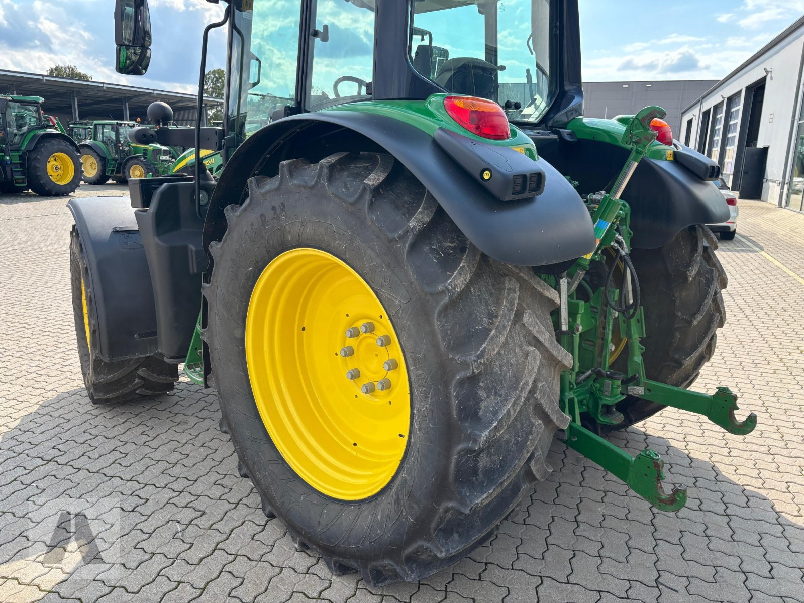 Traktor typu John Deere 6110M, Gebrauchtmaschine v Langweid am Lech (Obrázek 5)