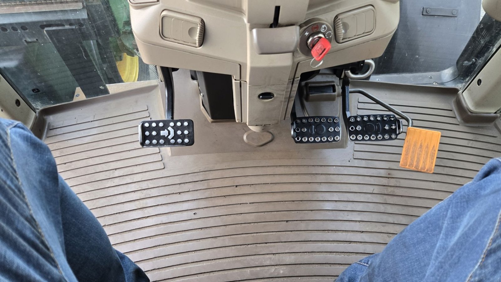 Traktor типа John Deere 6110M, Gebrauchtmaschine в Deurne (Фотография 9)