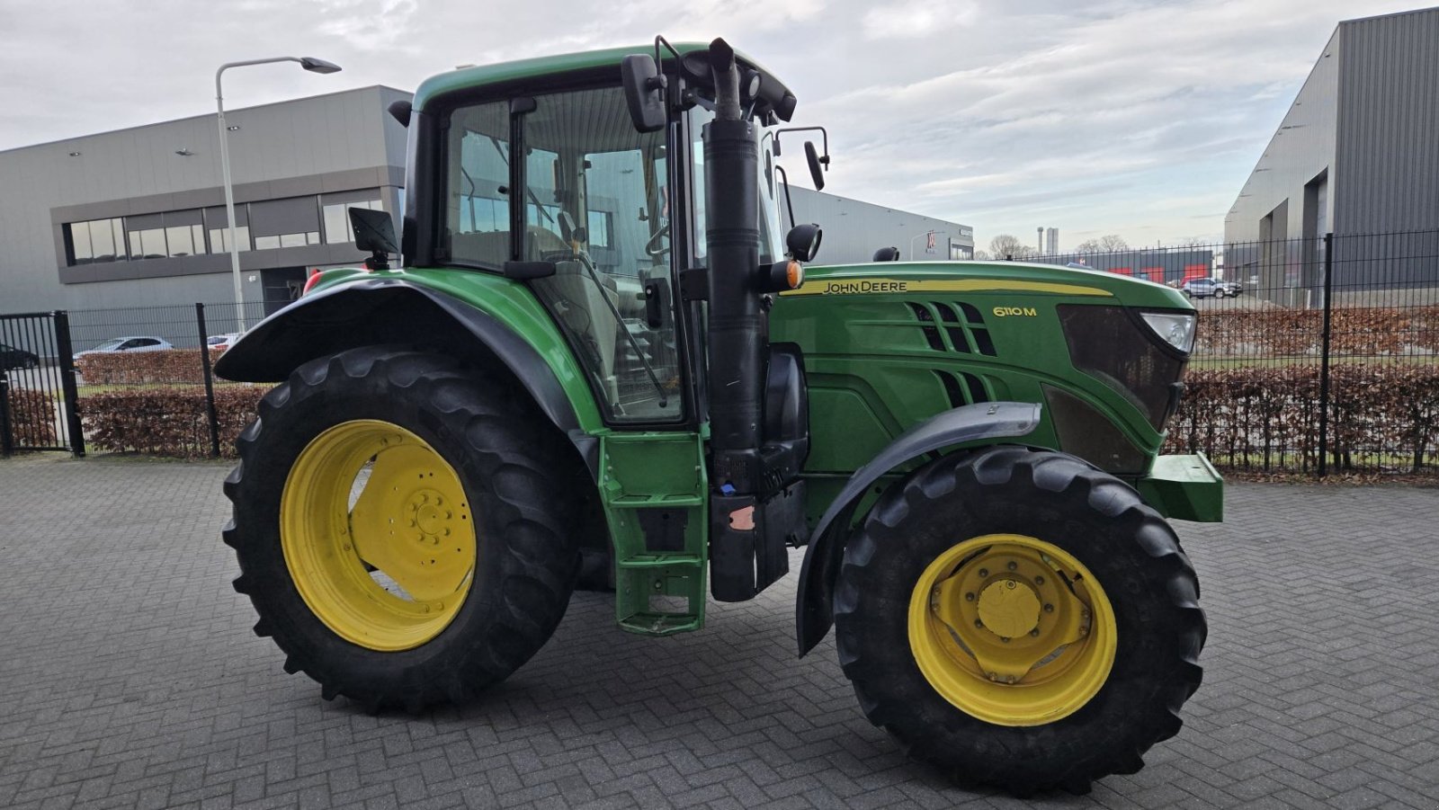Traktor типа John Deere 6110M, Gebrauchtmaschine в Deurne (Фотография 3)