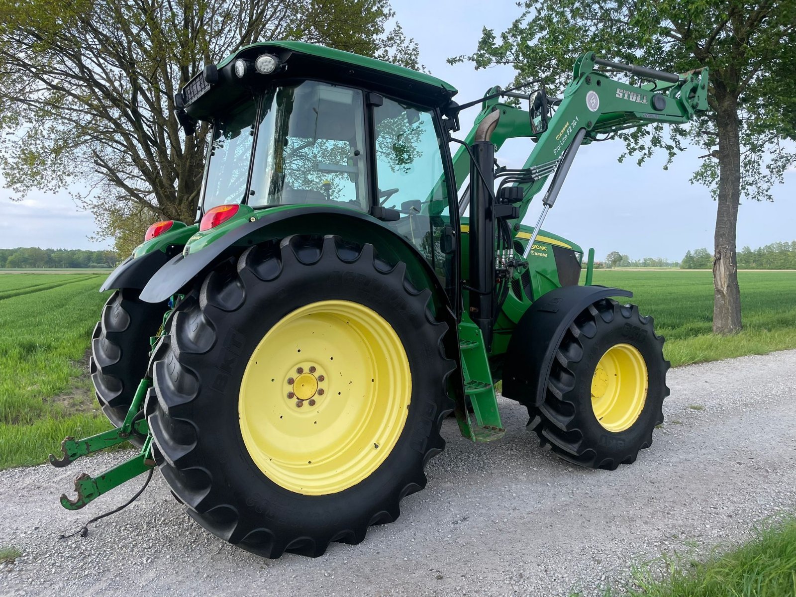 Traktor del tipo John Deere 6110MC, Gebrauchtmaschine en Dinklage (Imagen 2)